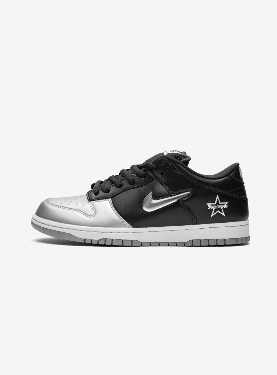 NIKE SB DUNK LOW SUPREME JEWEL SWOOSH SILVER - View 1
