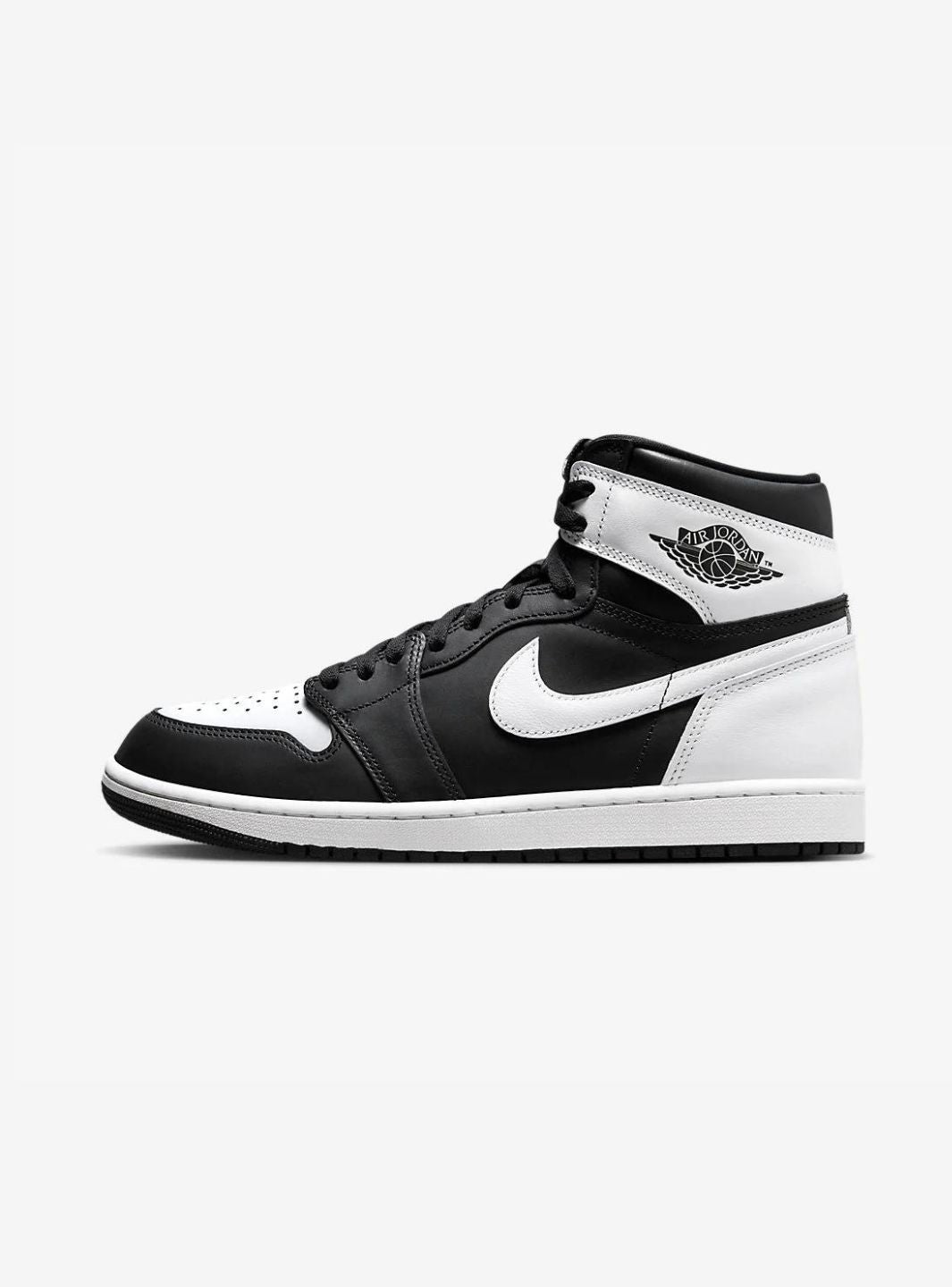 AIR JORDAN 1 RETRO HIGH OG BLACK WHITE - View 1
