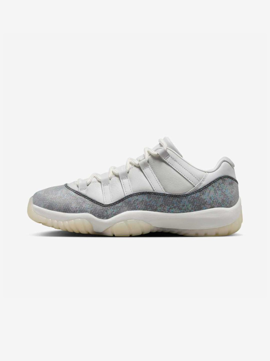 AIR JORDAN 11 RETRO LOW YEAR OF THE SNAKE - View 1