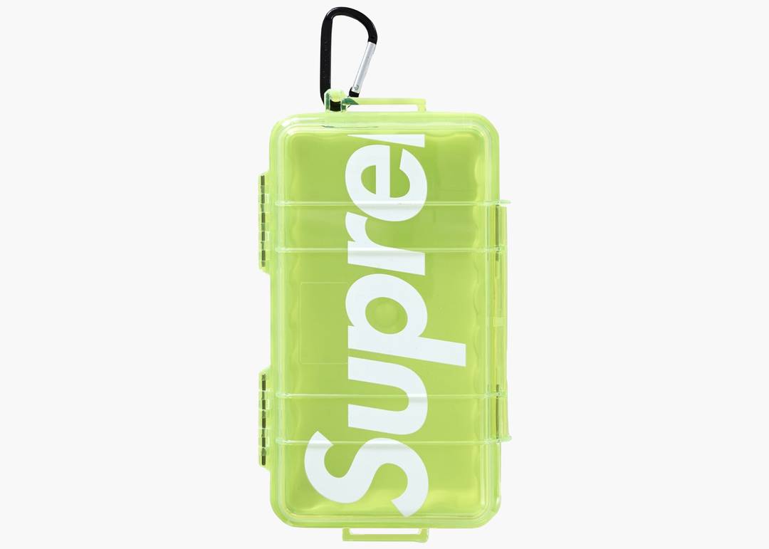 SUPREME PELICAN 1060 CASE NEON YELLOW - View 1